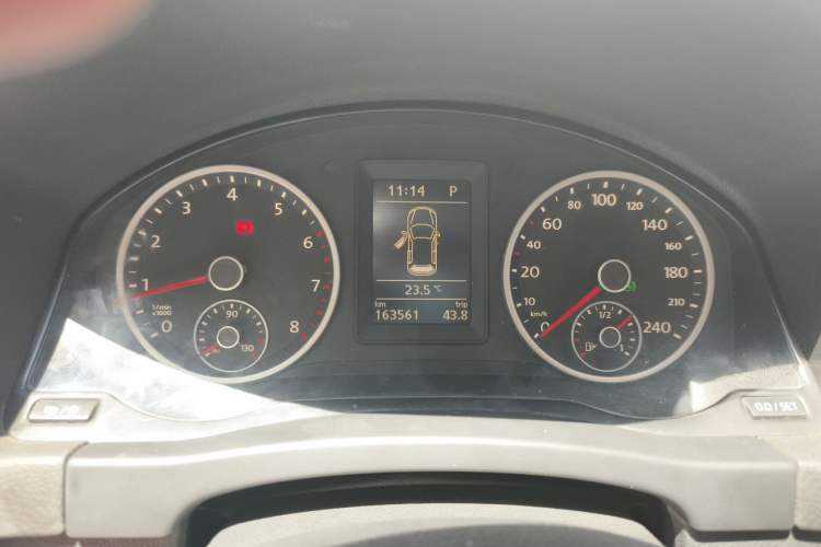 Used Volkswagen Tiguan 2013 1.8TSI Automatic Two-Wheel Drive Trend Edition Instrument Cluster