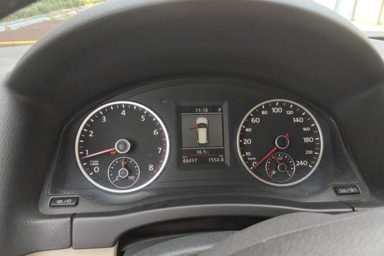 Used Volkswagen Tiguan 2013 1.8TSI Automatic Two-Wheel Drive Luxury Model Instrument Cluster