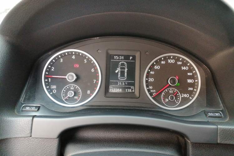 Used Volkswagen Tiguan 2013 1.8 TSI Automatic Two-Wheel Drive Comfort Edition Instrument Cluster