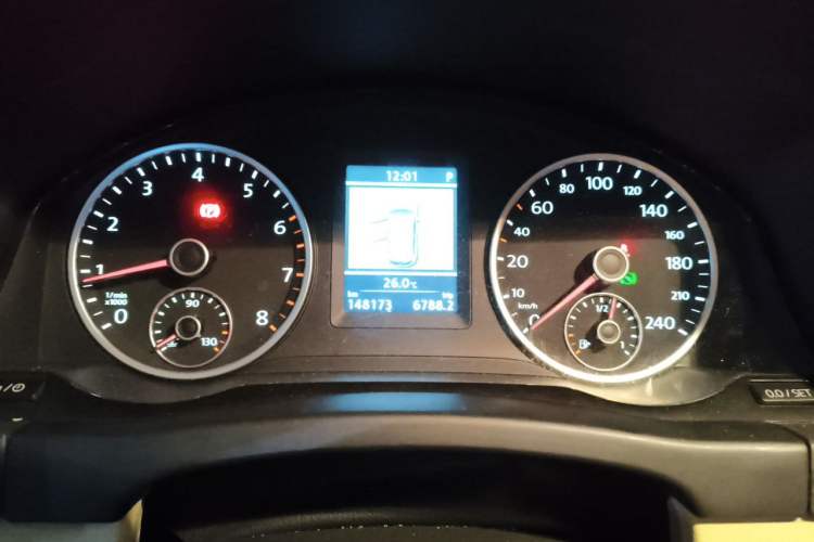 Used Volkswagen Tiguan 2013 1.8TSI Automatic Two-Wheel Drive Luxury Model Instrument Cluster