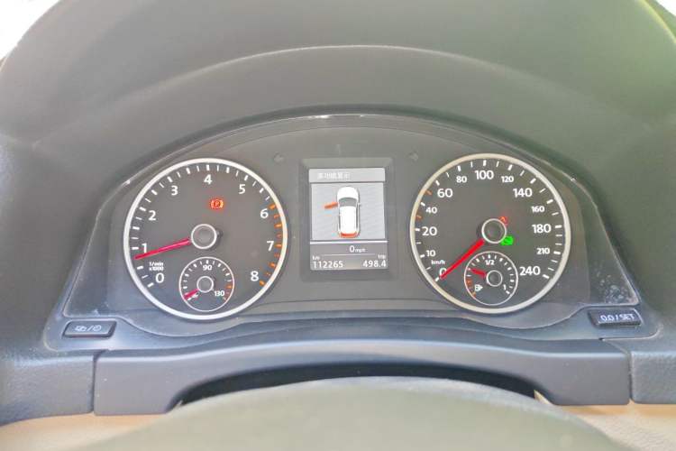 Used Volkswagen Tiguan 2013 1.8 TSI Automatic All-Wheel Drive Luxury Model Instrument Cluster