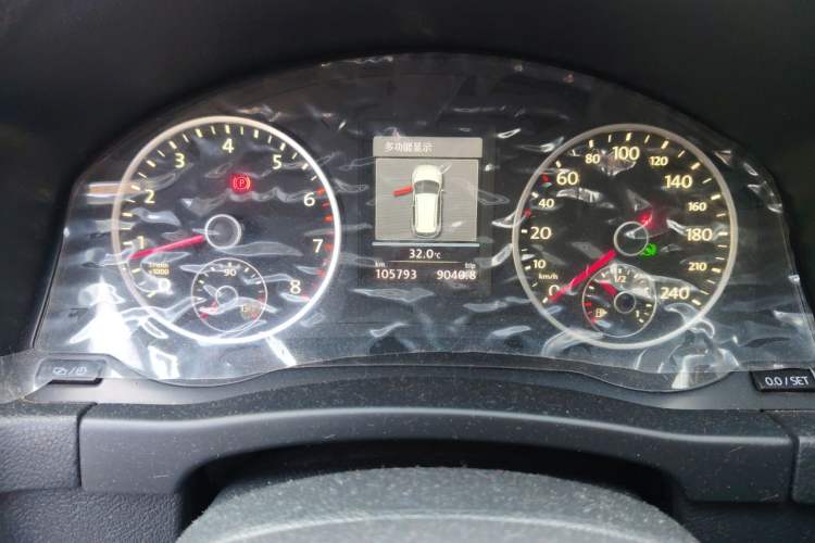 Used Volkswagen Tiguan 2013 2.0 TSI Automatic All-Wheel Drive Luxury Edition Instrument Cluster
