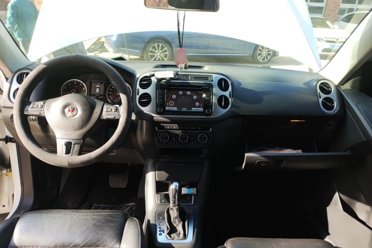 Used Volkswagen Tiguan 2013 1.8TSI Automatic Two-Wheel Drive Luxury Model Interior 2