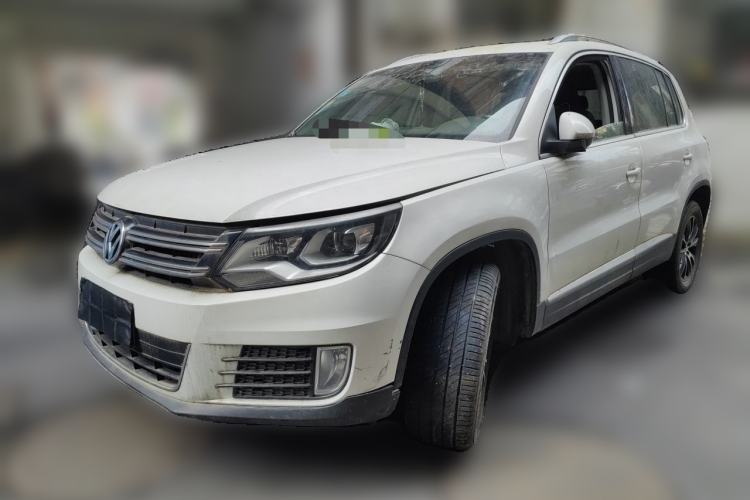 Used Volkswagen Tiguan 2013 1.8TSI Automatic Two-Wheel Drive Luxury Model Guazi used car, China used car export, Used car for sale, Used cars, Cheapest cars for sale