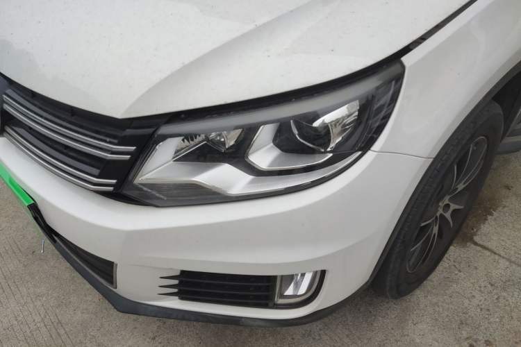 Used Volkswagen Tiguan 2013 1.8TSI Automatic Two-Wheel Drive Luxury Model Left Front Headlight