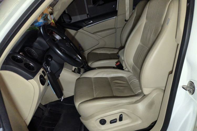 Used Volkswagen Tiguan 2013 1.8TSI Automatic All-Wheel-Drive Comfort Edition Left Front Seat