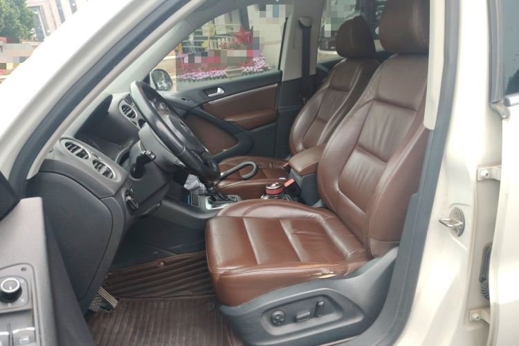 Used Volkswagen Tiguan 2013 2.0 TSI Automatic All-Wheel Drive Luxury Edition Left Front Seat