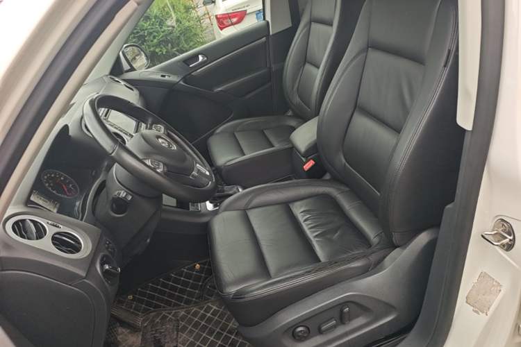 Used Volkswagen Tiguan 2013 1.8 TSI Automatic Two-Wheel Drive Comfort Edition Left Front Seat