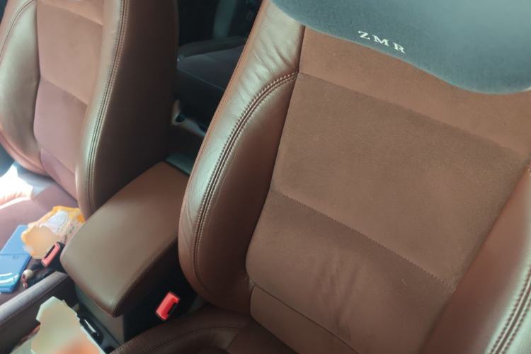 Used Volkswagen Tiguan 2013 2.0 TSI Automatic All-Wheel-Drive Flagship Edition Left Front Seat