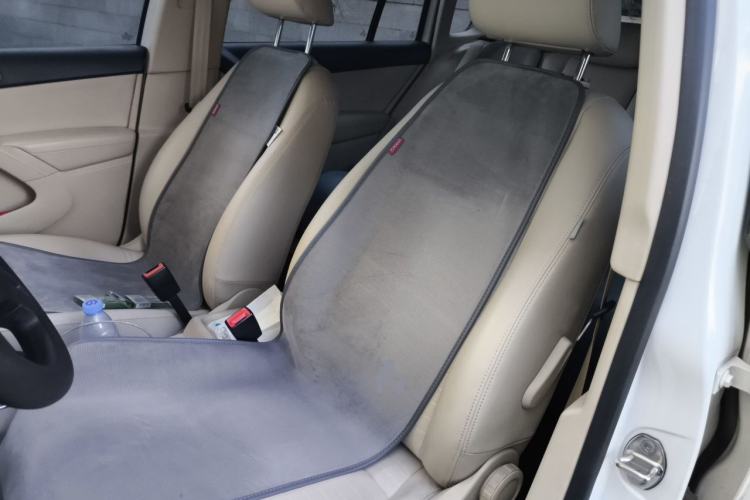 Used Volkswagen Tiguan 2013 1.8TSI Automatic Two-Wheel Drive Trend Edition Left Front Seat