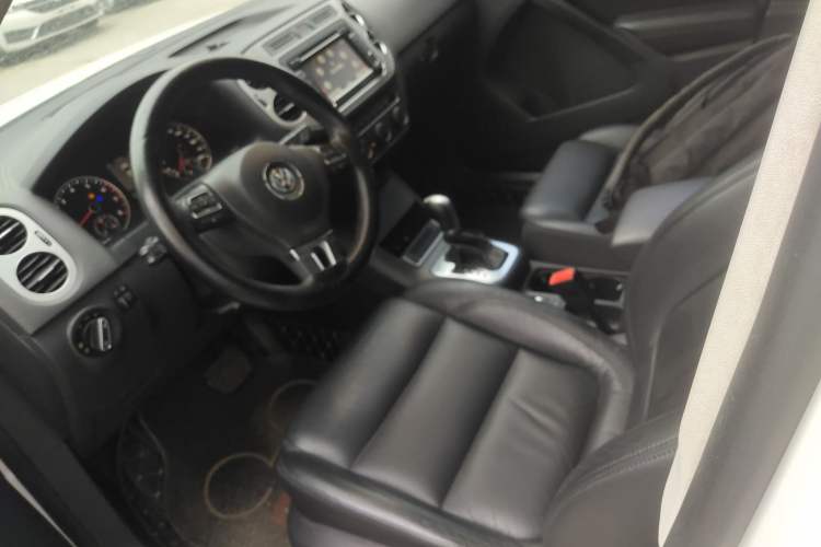 Used Volkswagen Tiguan 2013 1.8TSI Automatic Two-Wheel Drive Luxury Model Left Front Seat