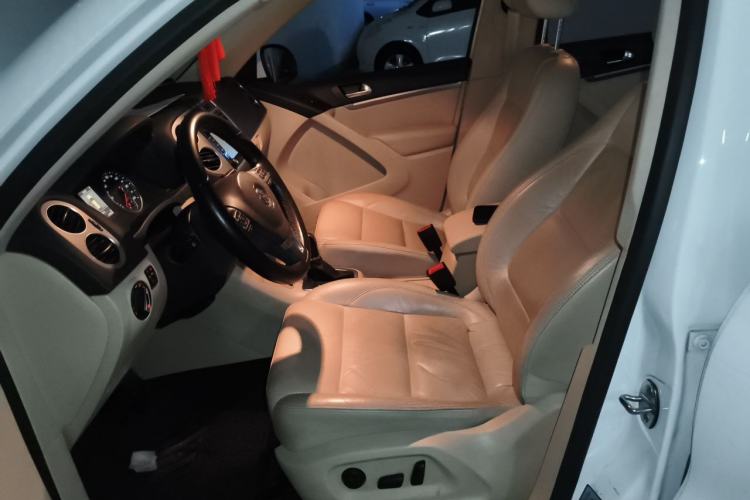 Used Volkswagen Tiguan 2013 1.8TSI Automatic Two-Wheel Drive Luxury Model Left Front Seat