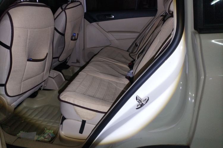 Used Volkswagen Tiguan 2013 1.8TSI Automatic Two-Wheel Drive Trend Edition Left Rear Seat
