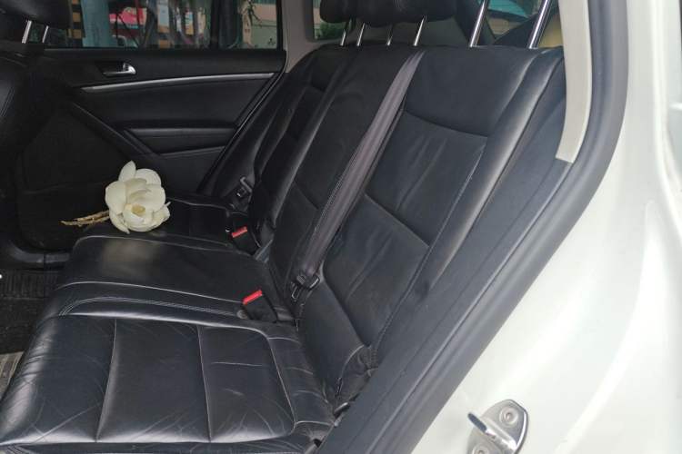 Used Volkswagen Tiguan 2013 1.8 TSI Automatic Two-Wheel Drive Comfort Edition Left Rear Seat