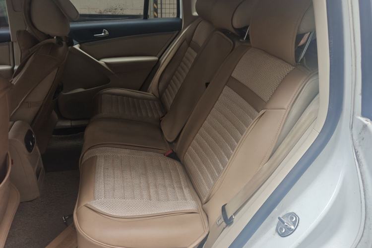 Used Volkswagen Tiguan 2013 1.8 TSI Automatic Two-Wheel Drive Comfort Edition Left Rear Seat