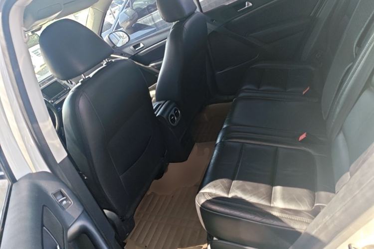 Used Volkswagen Tiguan 2013 1.8 TSI Automatic Two-Wheel Drive Comfort Edition Left Rear Seat