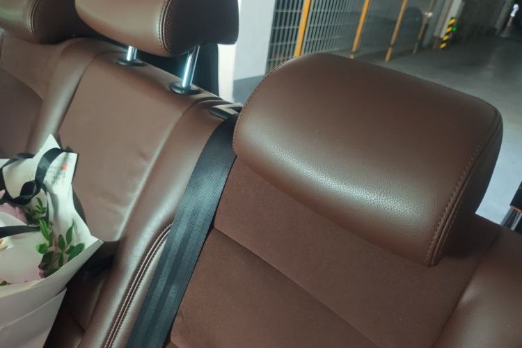 Used Volkswagen Tiguan 2013 2.0 TSI Automatic All-Wheel-Drive Flagship Edition Left Rear Seat