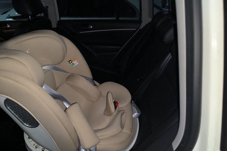 Used Volkswagen Tiguan 2013 1.8 TSI Automatic Two-Wheel Drive Comfort Edition Left Rear Seat