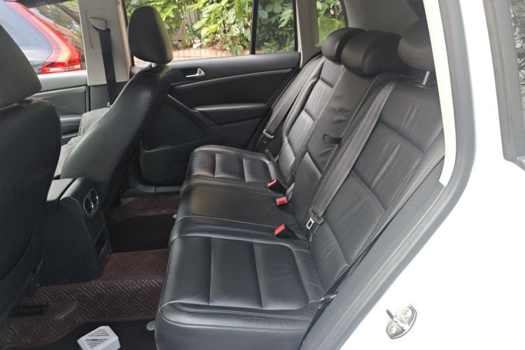 Used Volkswagen Tiguan 2013 1.8TSI Automatic All-Wheel-Drive Comfort Edition Left Rear Seat