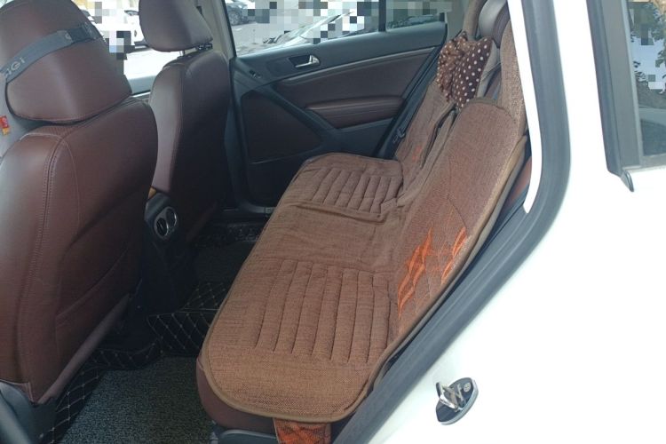 Used Volkswagen Tiguan 2013 1.8 TSI Automatic All-Wheel Drive Luxury Model Left Rear Seat