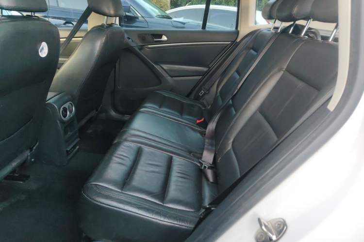 Used Volkswagen Tiguan 2013 1.8TSI Automatic Two-Wheel Drive Luxury Model Left Rear Seat