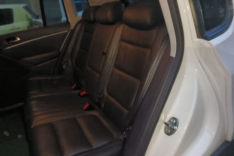 Used Volkswagen Tiguan 2013 1.8 TSI Automatic Two-Wheel Drive Comfort Edition Left Rear Seat