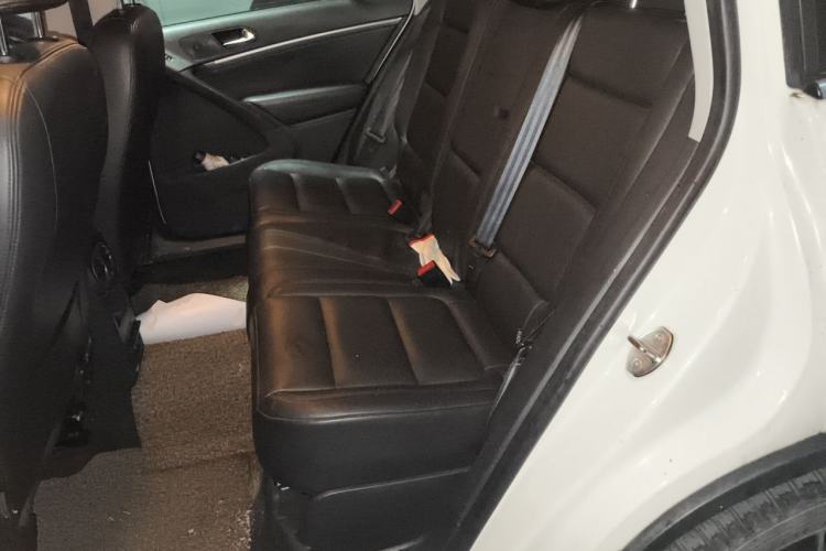 Used Volkswagen Tiguan 2013 2.0 TSI Automatic All-Wheel Drive Luxury Edition Left Rear Seat