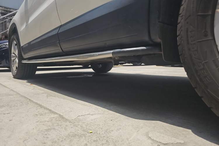 Used Volkswagen Tiguan 2013 1.8 TSI Automatic Two-Wheel Drive Comfort Edition Left Side Sill
