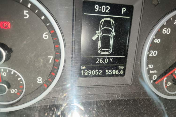 Used Volkswagen Tiguan 2013 1.8 TSI Automatic Two-Wheel Drive Comfort Edition Odometer Close Up