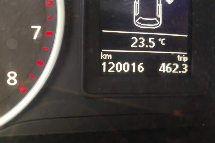 Used Volkswagen Tiguan 2013 1.8 TSI Automatic Two-Wheel Drive Comfort Edition Odometer Close Up