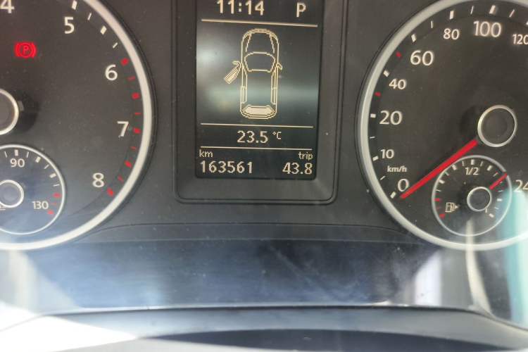 Used Volkswagen Tiguan 2013 1.8TSI Automatic Two-Wheel Drive Trend Edition Odometer Close Up