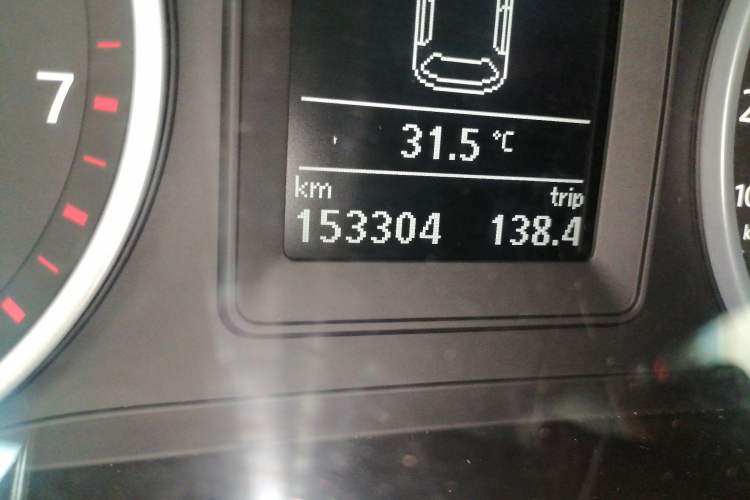 Used Volkswagen Tiguan 2013 1.8 TSI Automatic Two-Wheel Drive Comfort Edition Odometer Close Up