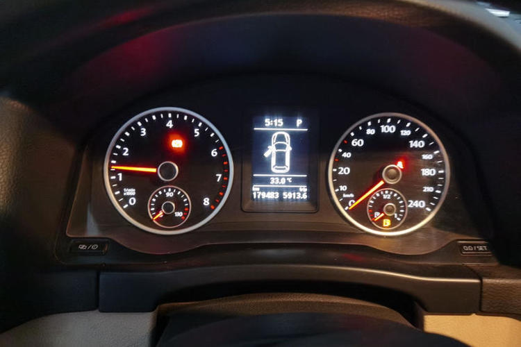 Used Volkswagen Tiguan 2013 1.8TSI Automatic Two-Wheel Drive Trend Edition Odometer Close Up