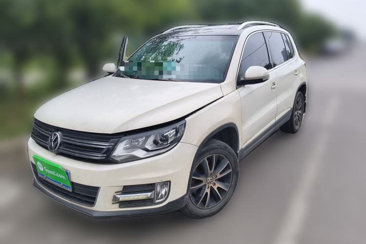 Used Volkswagen Tiguan 2013 1.8TSI Automatic Two-Wheel Drive Luxury Model Guazi used car, China used car export, Used car for sale, Used cars, Cheapest cars for sale