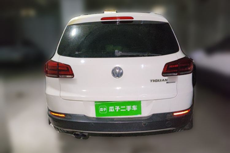 Used Volkswagen Tiguan 2013 2.0 TSI Automatic All-Wheel-Drive Flagship Edition Rear