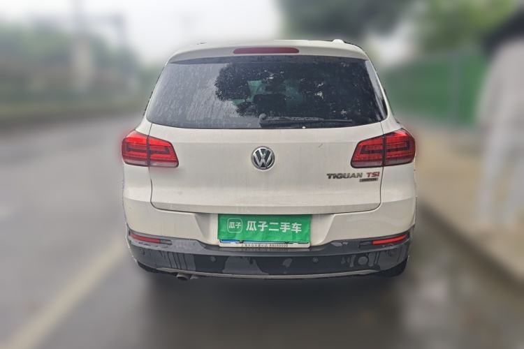Used Volkswagen Tiguan 2013 2.0 TSI Automatic All-Wheel-Drive Flagship Edition Rear