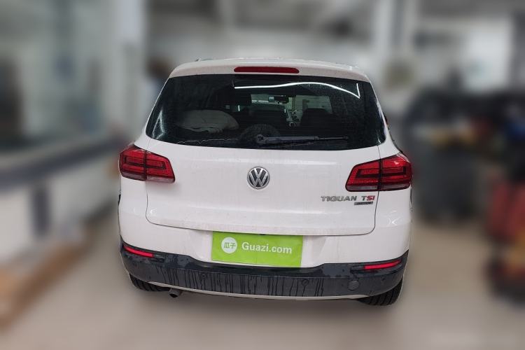 Used Volkswagen Tiguan 2013 1.8 TSI Automatic All-Wheel Drive Luxury Model Rear
