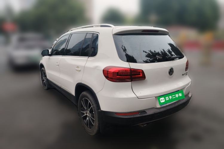 Used Volkswagen Tiguan 2013 2.0 TSI Automatic All-Wheel Drive Luxury Edition Rear Left 45 Deg