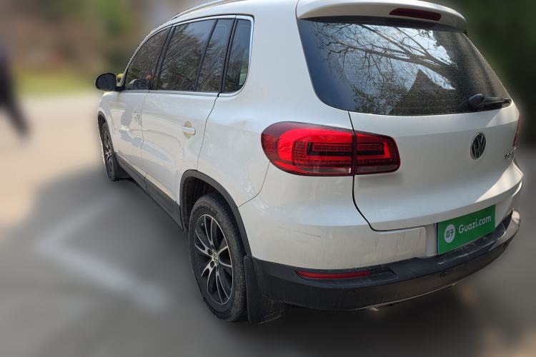 Used Volkswagen Tiguan 2013 2.0 TSI Automatic All-Wheel Drive Luxury Edition Rear Left 45 Deg