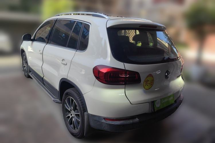 Used Volkswagen Tiguan 2013 1.8TSI Automatic Two-Wheel Drive Luxury Model Rear Left 45 Deg