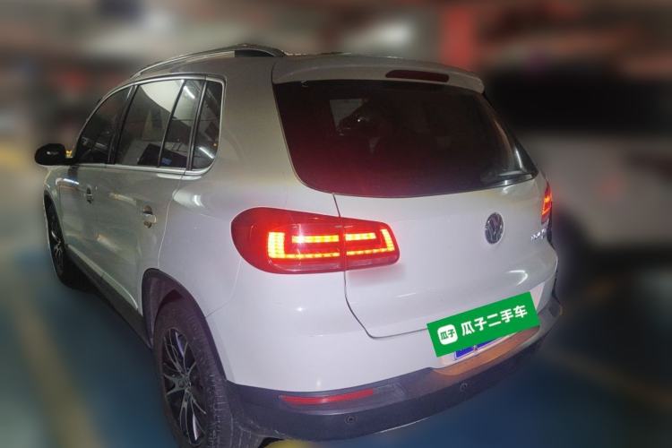 Used Volkswagen Tiguan 2013 1.8 TSI Automatic All-Wheel Drive Luxury Model Rear Left 45 Deg