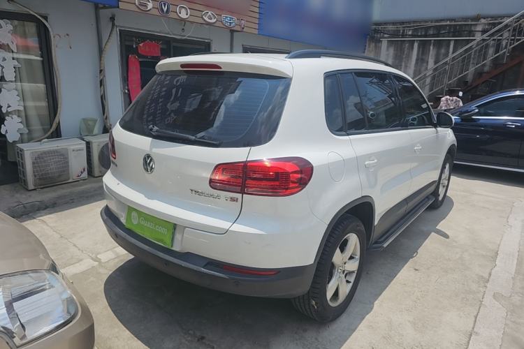 Used Volkswagen Tiguan 2013 1.8 TSI Automatic Two-Wheel Drive Comfort Edition Rear Right 45 Deg