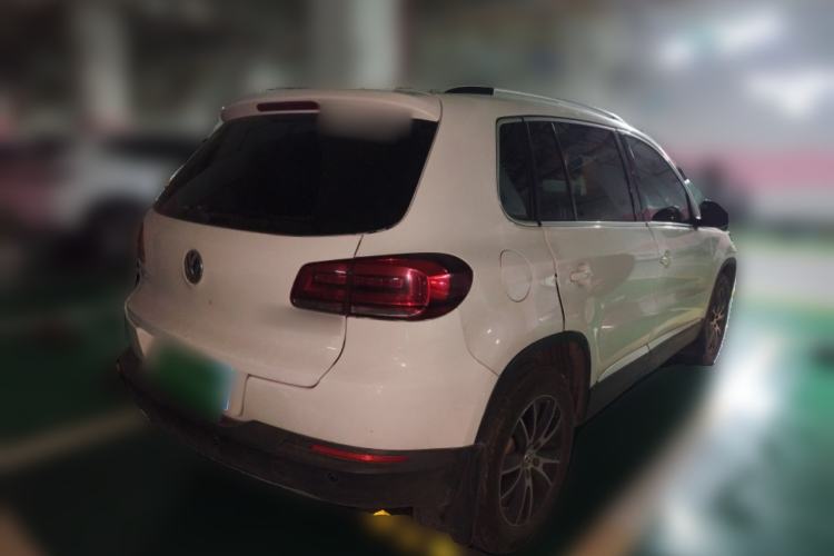 Used Volkswagen Tiguan 2013 1.8TSI Automatic Two-Wheel Drive Luxury Model Rear Right 45 Deg