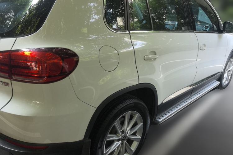 Used Volkswagen Tiguan 2013 1.8TSI Automatic Two-Wheel Drive Trend Edition Rear Right 45 Deg