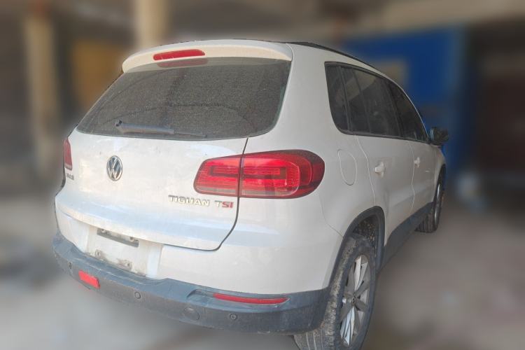 Used Volkswagen Tiguan 2013 1.8 TSI Automatic Two-Wheel Drive Comfort Edition Rear Right 45 Deg