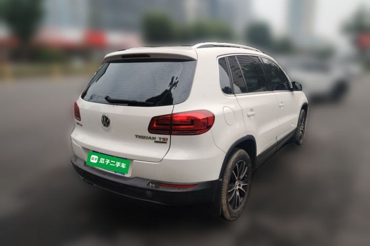 Used Volkswagen Tiguan 2013 2.0 TSI Automatic All-Wheel Drive Luxury Edition Rear Right 45 Deg