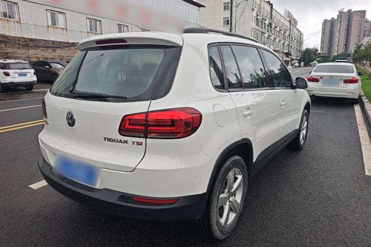 Used Volkswagen Tiguan 2013 1.8 TSI Automatic Two-Wheel Drive Comfort Edition Rear Right 45 Deg