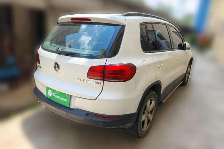 Used Volkswagen Tiguan 2013 1.8 TSI Automatic Two-Wheel Drive Comfort Edition Rear Right 45 Deg