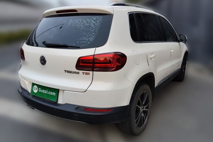Used Volkswagen Tiguan 2013 1.8TSI Automatic Two-Wheel Drive Luxury Model Rear Right 45 Deg