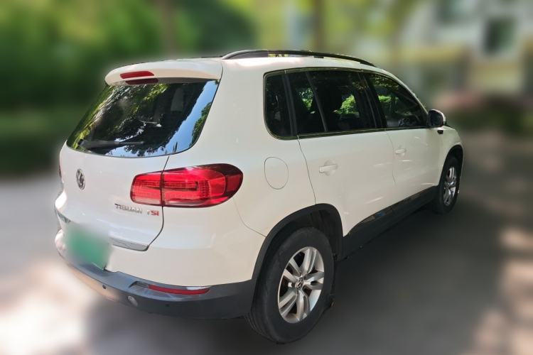 Used Volkswagen Tiguan 2013 1.8TSI Automatic Two-Wheel Drive Trend Edition Rear Right 45 Deg